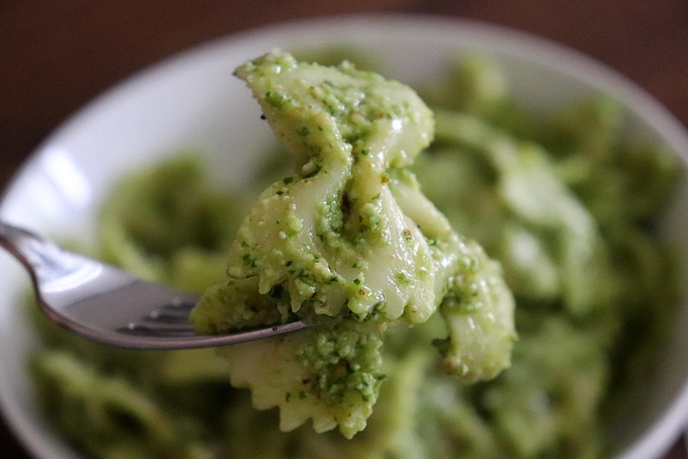 Bite shot of Easy Parsley Pesto Pasta Recipe