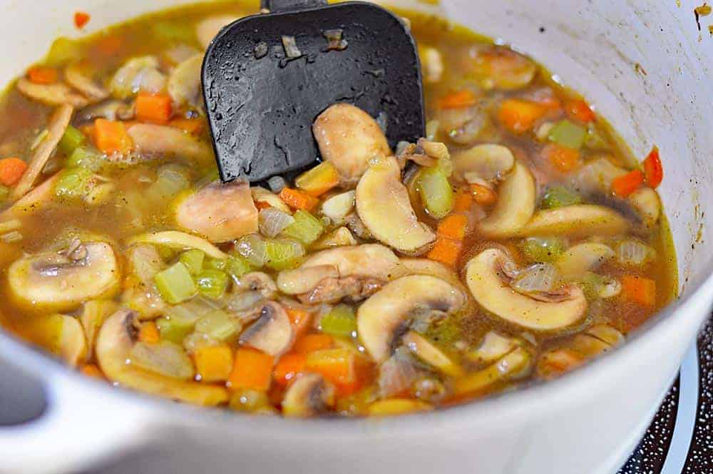 Easy Vegan Wild Rice and Mushroom Soup
