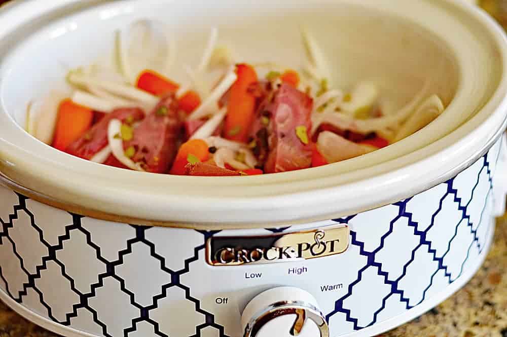 Slow Cooker Corned Jackfruit and Cabbage