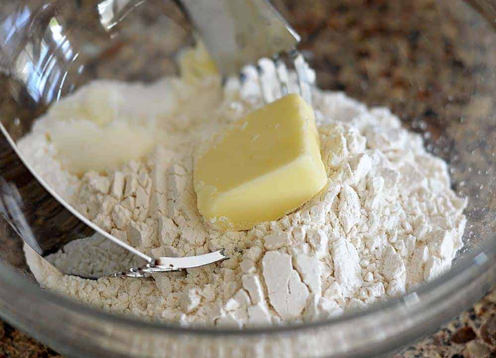 Vegan Southern Style Biscuits & Gravy