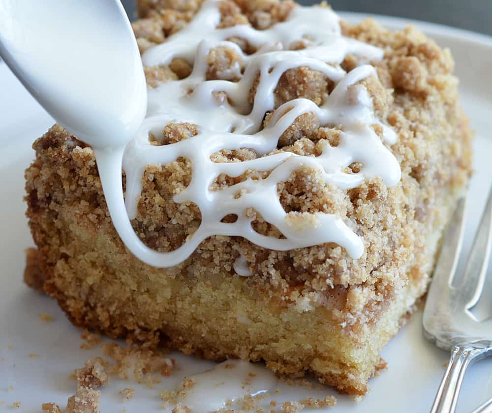 Final picture of Apple Crumb Cake with Powdered Sugar Glaze