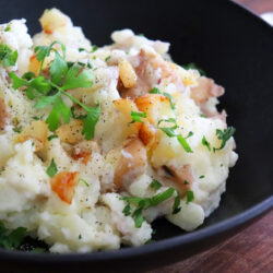 Roasted Garlic Mashed Potatoes HERO