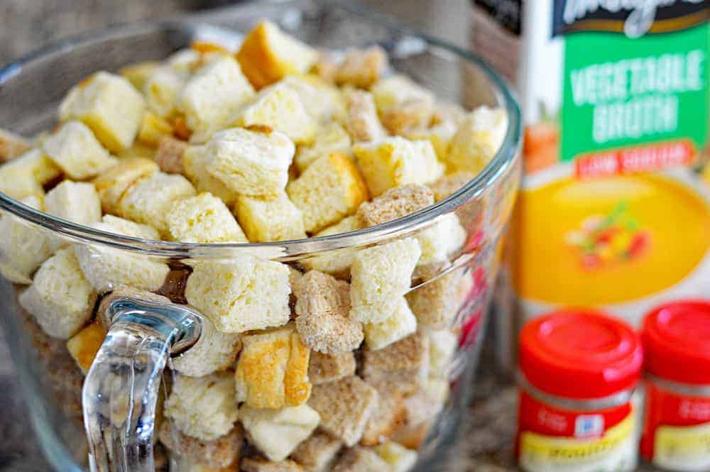 Traditional Thanksgiving Stuffing