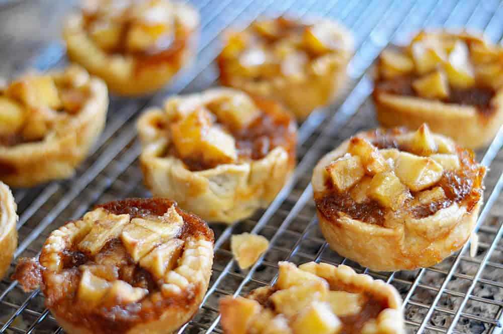 Mini Vegan Apple Pies