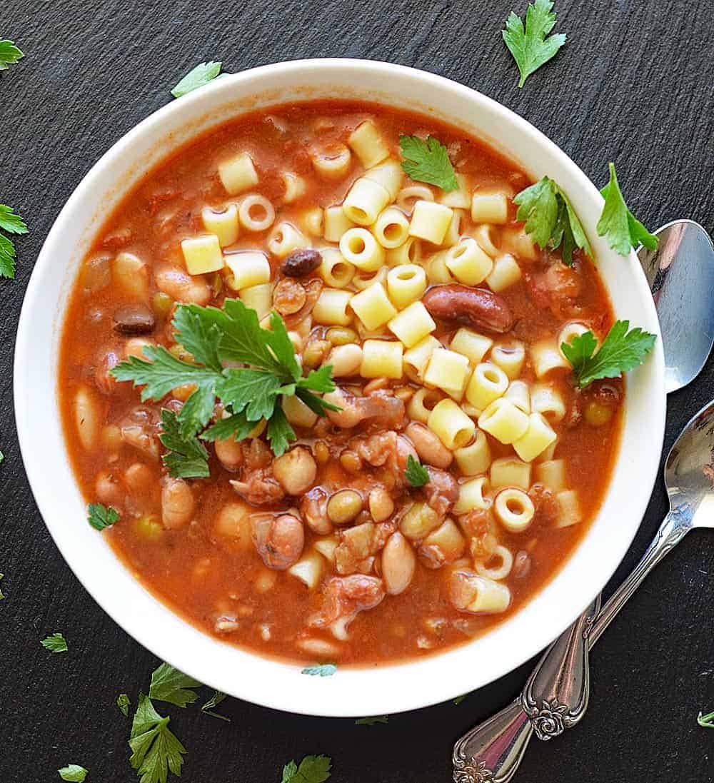 16 Bean Pasta e Fagioli (Pressure Cooker/Stove Top)