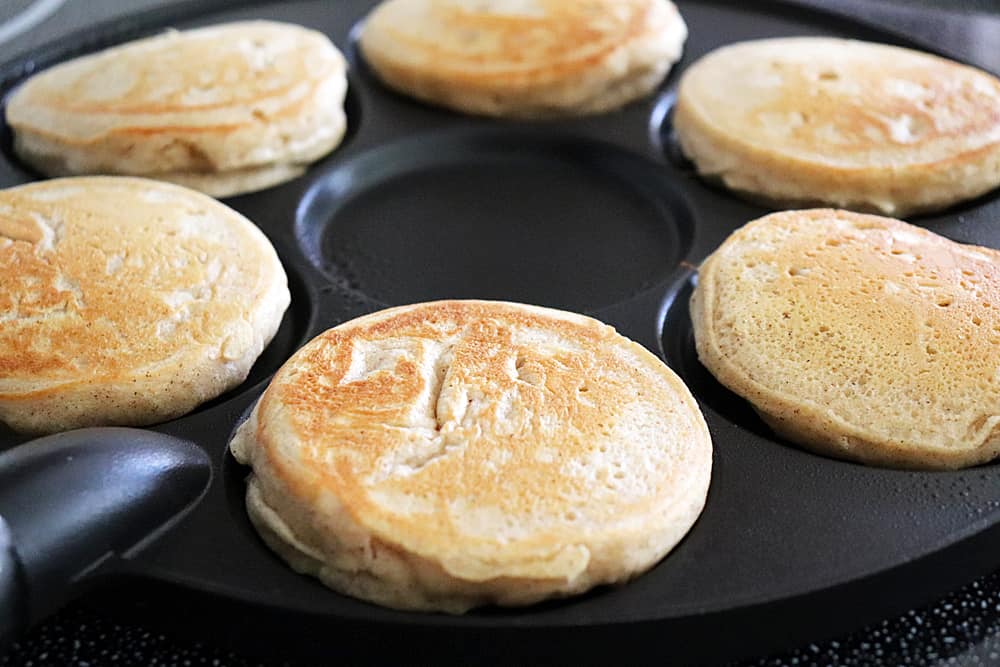 Cooked Light and Fluffy Vegan Banana Pancakes 