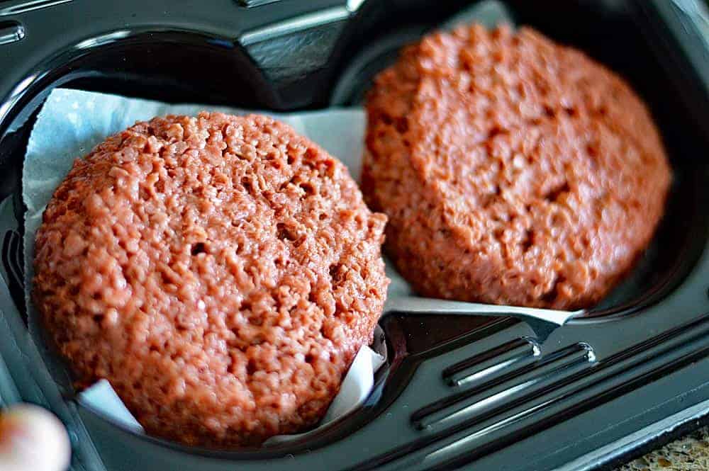 Reviewing The Beyond Burger by Beyond Meat