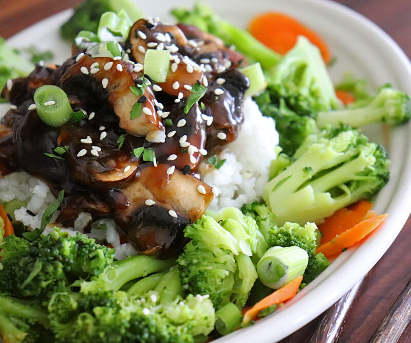 Easy Vegan Teriyaki Mushrooms plated