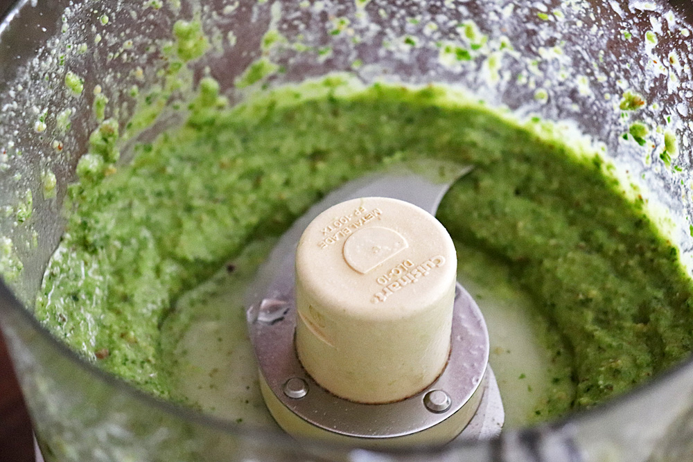 Processed pesto