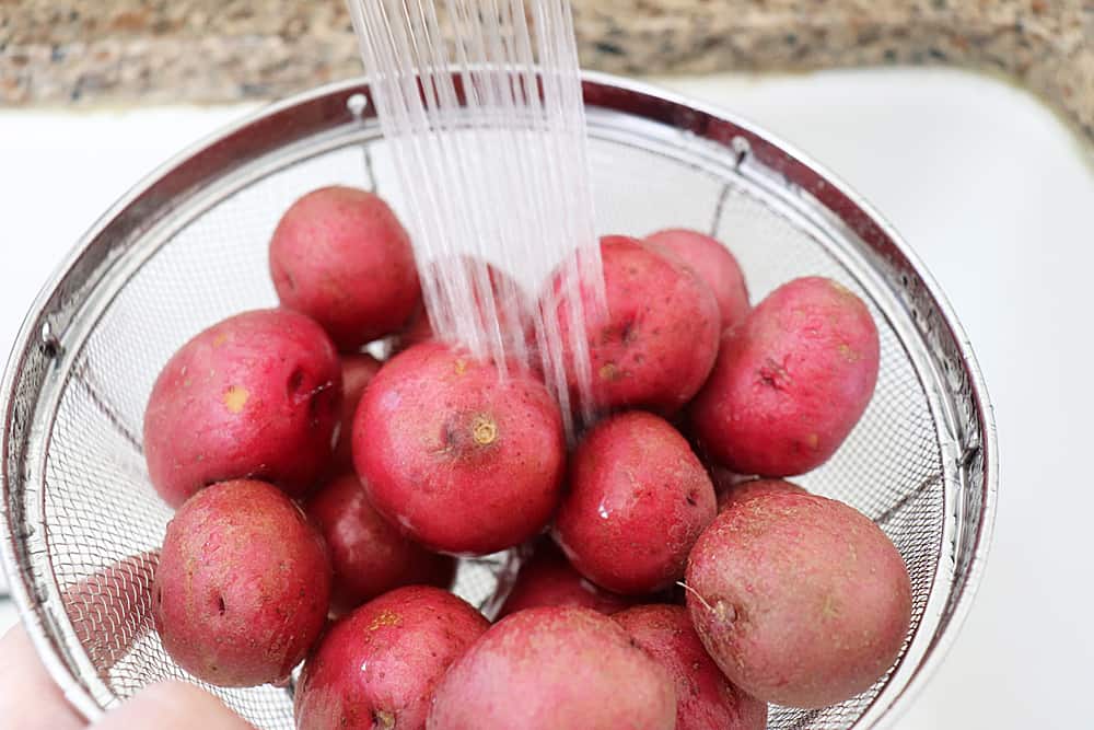 Rinsing the red potatoes