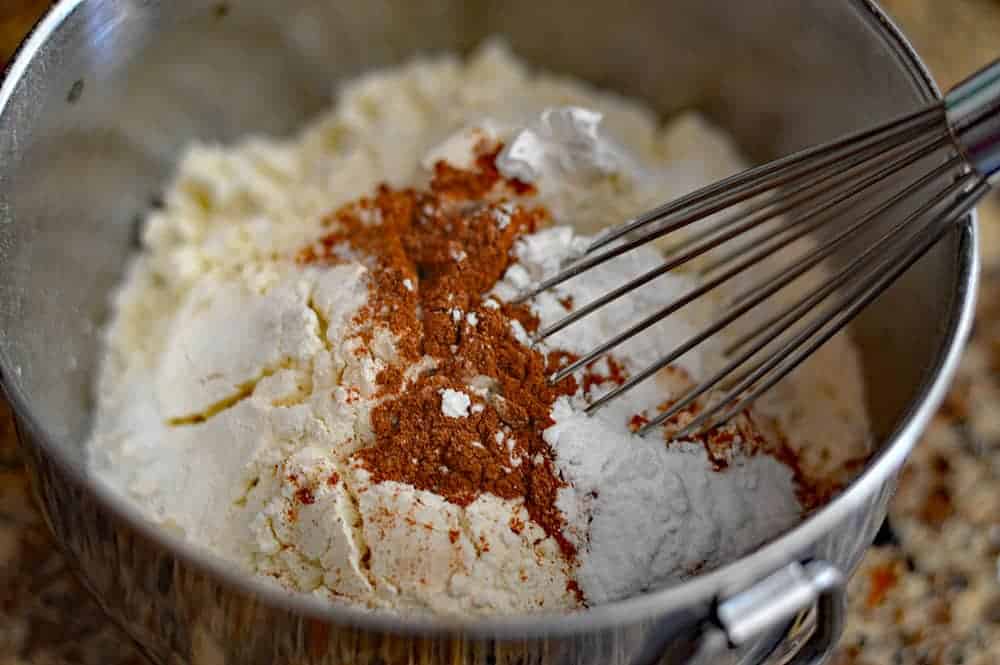 Soft and Chewy Vegan Snickerdoodle Cookies