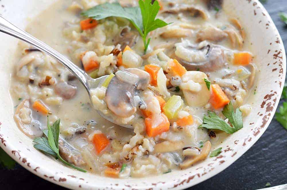 Easy Vegan Wild Rice and Mushroom Soup