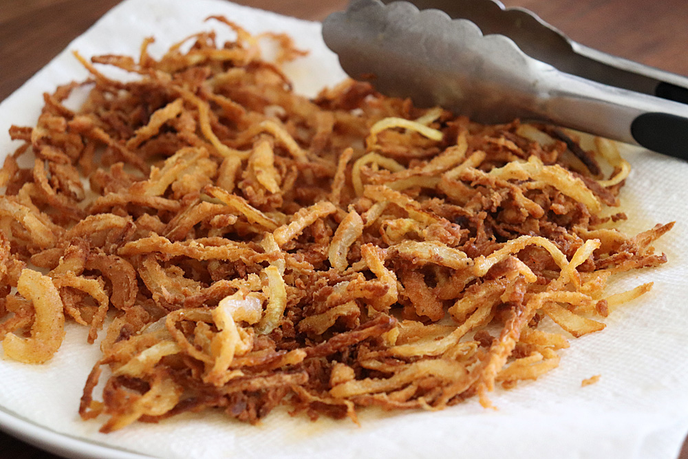 Easy Crispy Fried Onions Recipe hero