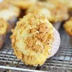 Vegan Banana Streusel Muffins