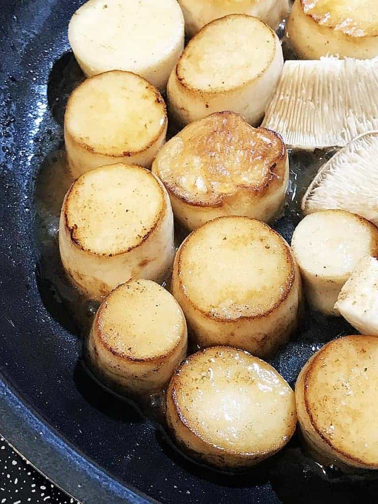 Vegan Maple Glazed King Oyster Mushroom "Scallops"